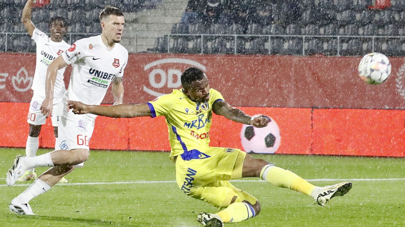 FC Hermannstadt - Petrolul Ploiești 1-1, în etapa 4 din play-out-ul Superligii. Echipa oaspete pierde două puncte prețioase în minutul 90+1
