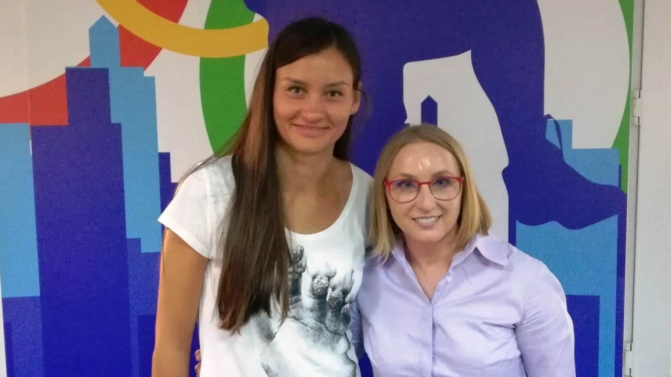 Război la distanță între CSM București și Alba Blaj. Campioana a lăsat echipa ardeleană fără cea mai valoroasă jucătoare tricoloră, Adina Salaoru, căpitanul naționalei României