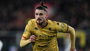 Radu Drăgușin semnează până în 2028. Anunțul oficial a fost făcut de club: ce lovitură pentru Genoa!