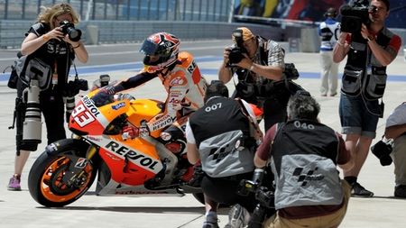 Se naște un idol! Marquez scrie ISTORIE în MotoGP! **Spaniolul, cel mai tânăr câștigător de etapă