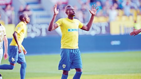 Și Maccabi Haifa a pus ochii pe Bokila