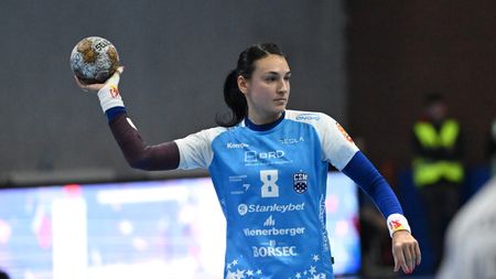CSM București, victorie cu emoții pe final în meciul cu Corona Brașov. Cristina Neagu a marcat 8 goluri în sala unde a început handbalul la senioare