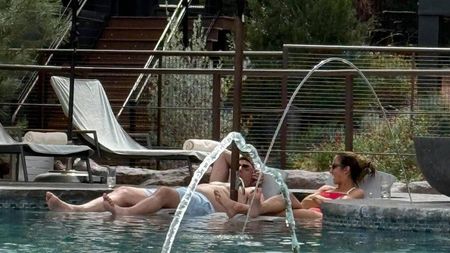 Jurnalista și antrenorul, filmați la piscină. Ea e măritată, el e însurat