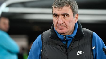 Gică Hagi a făcut iureş împotriva arbitrilor, după faza controversată din meciul U Cluj - Farul 1-0! „Regele„ a turbat pentru că nu a primit penalty, deşi ar fi meritat: „Să vedem ce zice lumea”