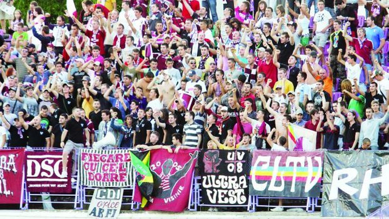 Rapid a pus în vânzare 3.000 de bilete pentru meciul cu Steaua