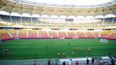 INCREDIBIL** Gazonul de pe Arena Națională va fi schimbat pentru a treia oară într-un an: "Cu Andorra vom juca pe un nou covor de iarbă"