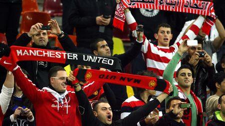 Man. Utd e echipa cu cei mai mulți fani în UCL!** Șahtiorul lui Lucescu, pe 10! VEZI TOPUL