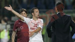 VIDEO "Apostol, TE OMOR!"** Lucescu a CEDAT nervos, 'Mucles' s-a salvat cu "assist"-ul FANTASTIC de la gol