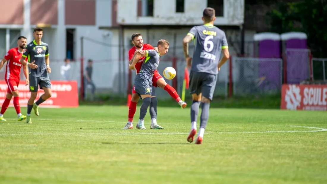 Eșec surprinzător al FC Bihor, care a ratat șansa să continue cu punctaj maxim în Liga 2. A plecat învinsă de la Câmpulung Muscel, iar Erik Lincar a atras atenția: ”Nu avem încă mentalitatea de învingători”