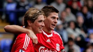 Manchester City îi vrea pe Torres și Gerrard!** Vezi cât vor să plătească "Cetățenii" pentru cei doi!
