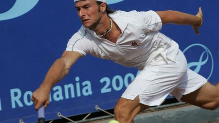 Adrian Ungur, singurul român în sferturi la Brașov Challenger