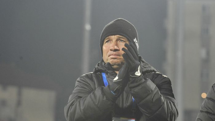 Dan Petrescu s-a enervat în direct la TV. "Bursucul" și-a atacat contracandidatele la titlu și a vorbit despre plecarea lui Edi Iordănescu de la Astra