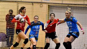 Liga Națională la handbal: Bătăi de cap și cu promovarea! Cel puțin patru echipe la masculin și cinci la feminin își doresc să intre în primul eșalon