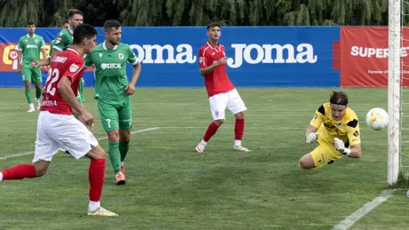 Prima plecare oficială anunțată de CSC Dumbrăvița, în timp ce Morariu s-a accidentat în probe la UTA. Programul de amicale al timișenilor e complet