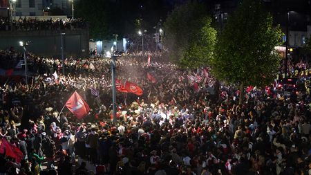 Arsenal Londra a postat doar 6 cuvinte după ce a devenit campioana Angliei. Ce au scris „tunarii”