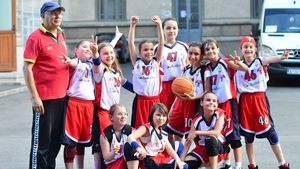 Dramă națională: mai sunt doar 12.474 de elevi sportivi legitimați în România! Ne lamentăm sau trecem la treabă? Proiectul național propus pentru reorganizarea sportului