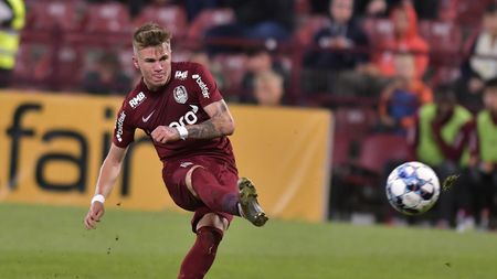 Coșmar pentru Laurențiu Reghecampf! Sarabandă de erori la golul marcat de CFR Cluj. Cum a reușit să înscrie Petrila împotriva Universității Craiova | VIDEO