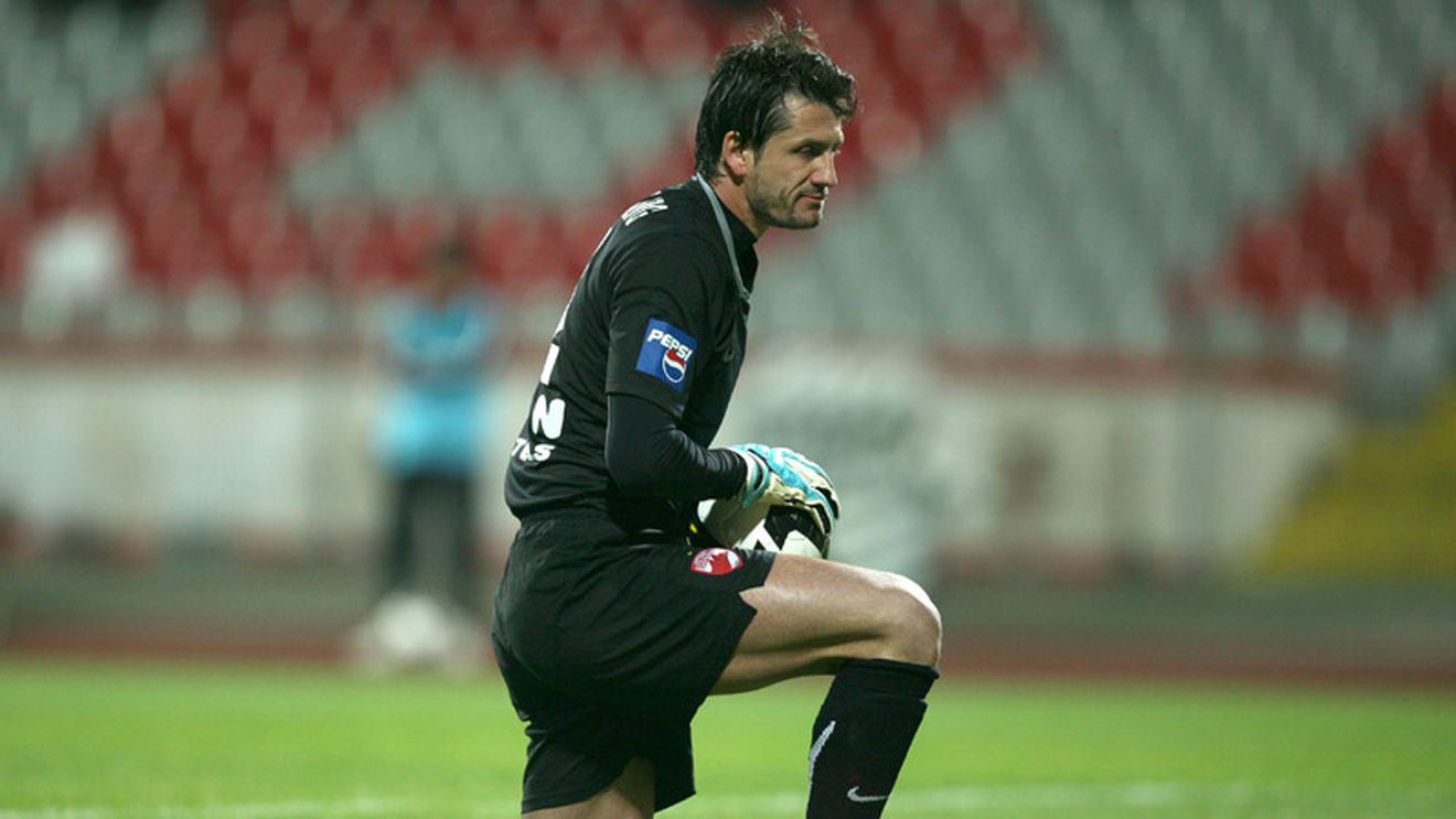 "Simt că fanii țin la mine, dar nu voi ajunge niciodată ca Niculescu, Dănciulescu sau Lobonț!"