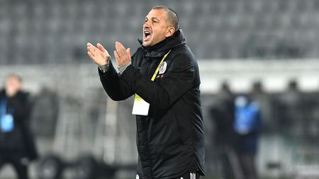 ”U” Cluj, pe punctul de a numi un nou antrenor sau a continua cu Costel Enache. Actualul ”principal” pare că e dispus să rămână, dar nu în orice condiții