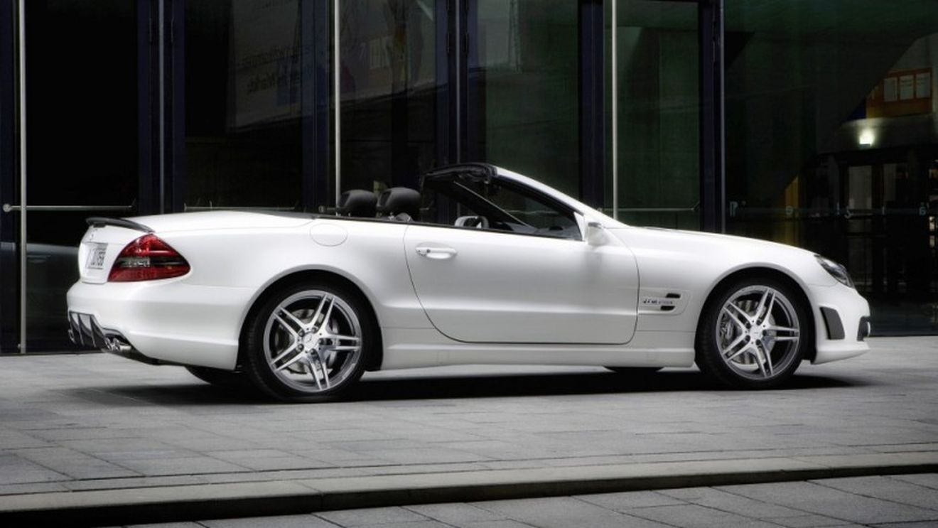 "E iute, la fel cum sunt și eu pe teren" Marica a primit cadou cel mai nou model de la Mercedes