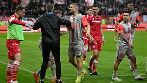 Cum l-a ratat Dinamo pe Daniel Bîrligea