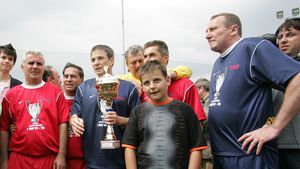 Visul lui Panduru:** 'Cel puțin 50 de foști jucători ai Stelei în tribune la fiecare joc'