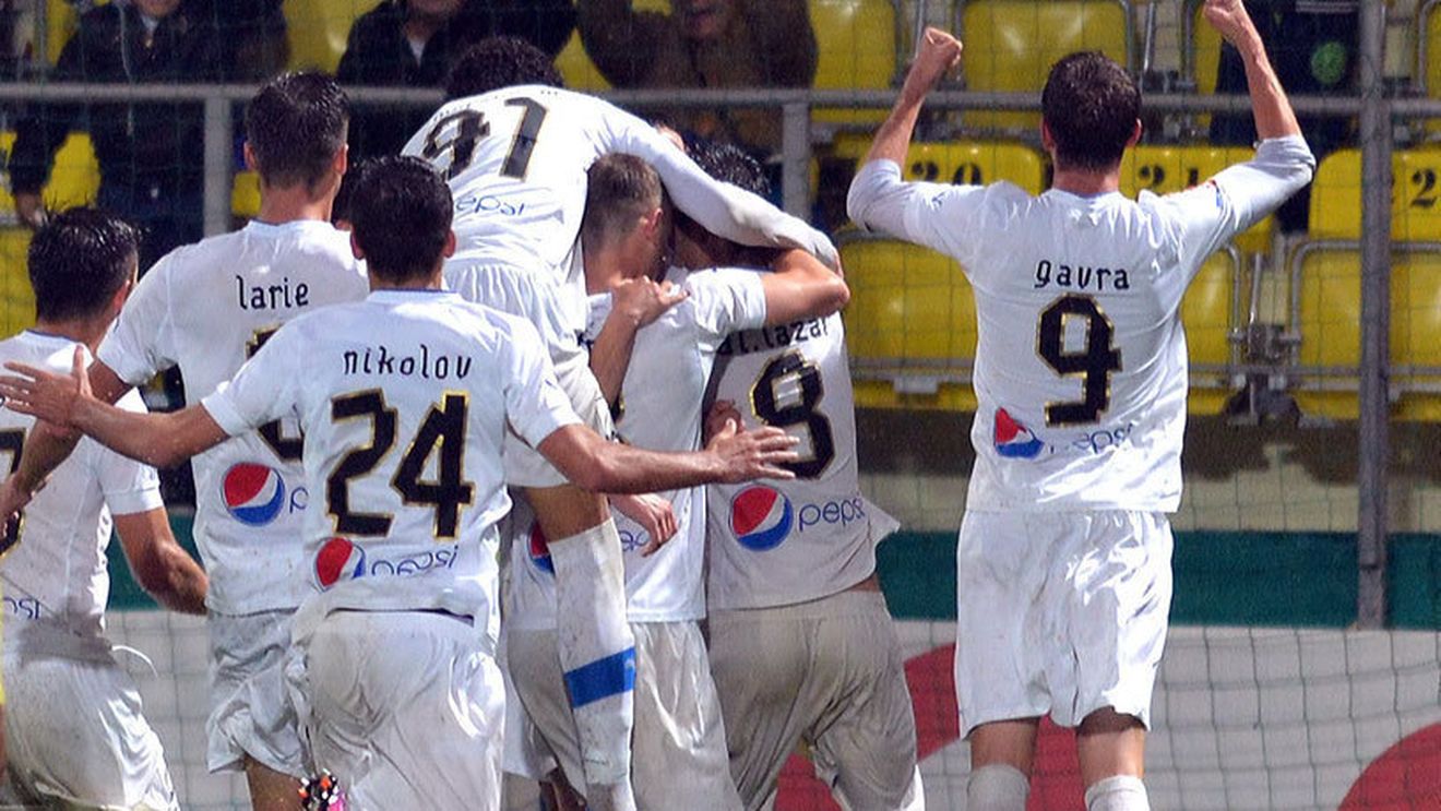 Victorie de ziua "Regelui". Viitorul - Slavia Praga 1-0