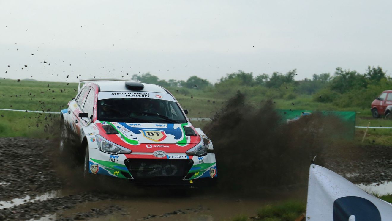 Ghinion pentru Tempestini în Portugalia. O pană l-a scos de pe podiumul primei zile în WRC