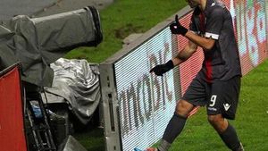 Rusescu, moneda perfectă de schimb pentru Sevilla. Andaluzii vor să-l cedeze definitiv pe român la Braga