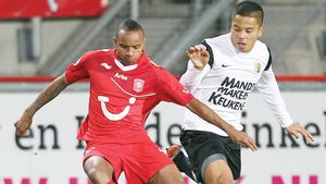 Twente dă vina pe "efectul McClaren" pentru succesul categoric din primul meci al returului:** 5-0 cu Waalwijk