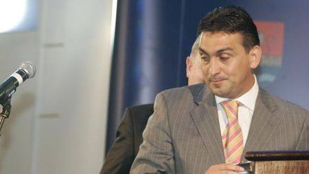 Dumitrescu îl refuză pe Gigi:** "Nu pot lucra cu el! Stoichiță trebuie să rămână!"