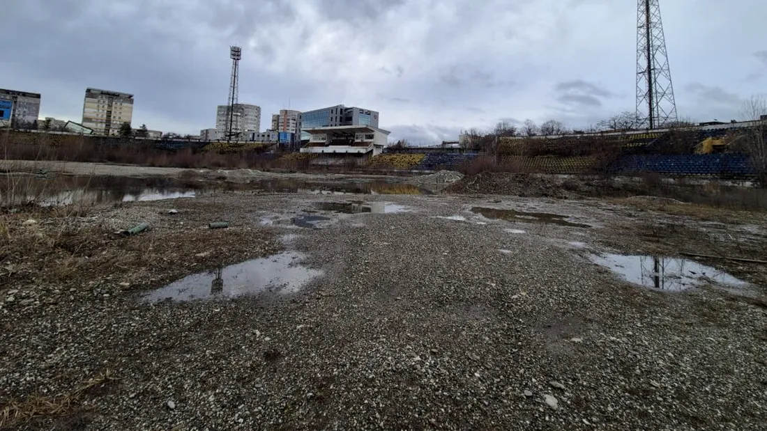 Stadiul proiectului care privește reconstruirea stadionului Municipal Bacău, acum o ruină în mijlocul orașului. Primarul anunță că se face un pas important