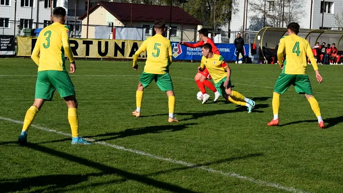 Spectacol total în meciul amical dintre ultimele două clasate din Liga 2, CS Mioveni - AFC Câmpulung Muscel. Gabriel Torje, printre marcatori