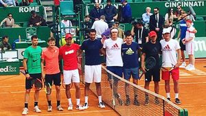 În Principat, spectacolul a început mai devreme: Djokovic - față în față cu fiul său și tenis... patru la patru, în scopuri caritabile | FOTO & VIDEO