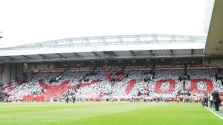 Ce face un "cormoran" dacă prinde peștișorul de aur? ProSport a fost prezent la derby-ul Liverpool-United