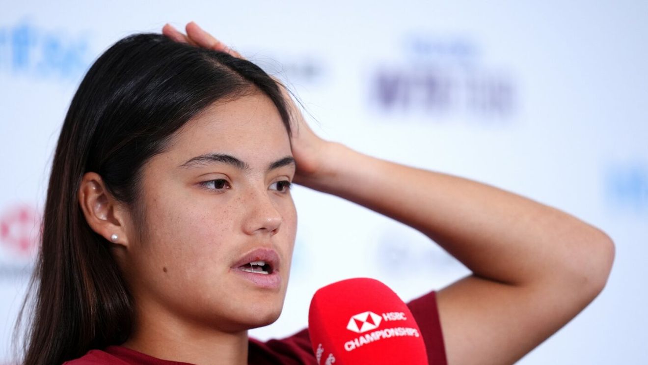 „Nu ies singură la plimbare pe stradă”. A intrat spaima în Emma Răducanu după ce a pățit la Dubai