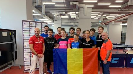 Plâng de fiecare dată când le cântă imnul. Povestea senioarelor și seniorilor de la tenis de masă