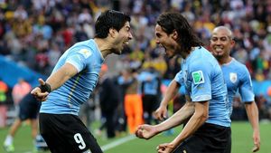 Povestea "gemenilor" de la granița cu Argentina. Suarez și Cavani s-au născut în același oraș, la 21 de zile distanță. Italia - Uruguay este de la ora 19.00
