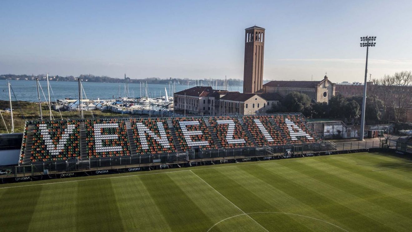 Venezia are încă un obiectiv turistic! Orașul se poate lăuda cu echipă în Serie A, după o pauză de 19 ani. Miracol cu Cittadella și gol decisiv în nouă oameni | SPECIAL