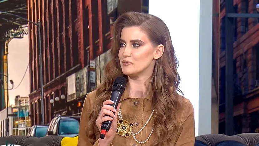 Iulia Albu, despre aparițiile vedetelor din showbiz în costum de baie. Ce a comentat despre Corina Bud, Anna Lesko și Bianca Drăgușanu