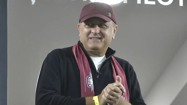 Asta da lovitură! Dan Șucu l-a convins: fotbalistul a semnat cu Rapid până în 2028!