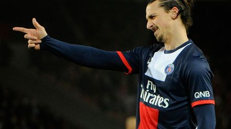 VIDEO - Reacție genială a lui Ibra când a fost întrebat de transferul lui Cabaye pentru 25 de milioane: "Așa m-au pus să răspund"