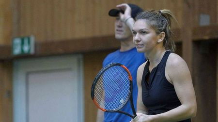 Halep a comentat posibilitatea ca Djokovic să-i "fure" antrenorul: "Nu am treabă cu Djokovic. Am o echipă foarte bună!" Concluziile Simonei înaintea noului sezon: "Sunt un produs 100% românesc"