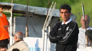 Rada: **"Rapidul trebuie să ia un trofeu! În palmares nu se pune că te-ai calificat în Liga Europa!"