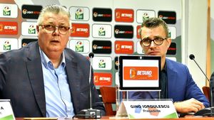 Omul de încredere al lui Gino Iorgulescu, despre cum conduce șeful LPF instituția prin telefon: „Eu așa țin legătura cu el” + S-a amuzat de propunerea lui Dragomir | EXCLUSIV VIDEO ProSport Live