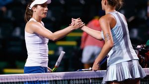 "Iei decizii care ne schimbă viața. Îți dai seama de asta?" O rivală a Simonei Halep recidivează cu o răbufnire incredibilă pe terenul de tenis. A atacat-o frontal pe arbitră | VIDEO