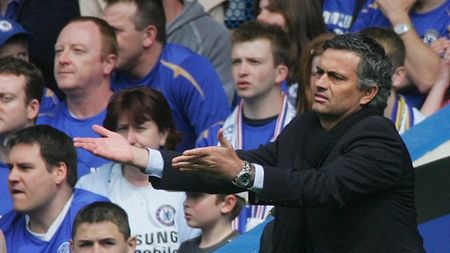 "Mourinho a semnat cu Chelsea pe 20 de ani" Gafa comisă de englezi la anunțul revenirii portughezului