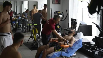 Vacanța a luat sfârșit la Poli Iași. Elevii lui Tony da Silva s-au reunit pentru a efectua vizita medicală. VIDEO