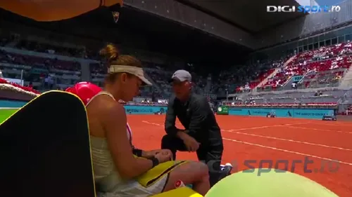 FOTO | Atitudine ciudată a Simonei la on-court coaching. Halep l-a ignorat total pe Darren Cahill în timp ce acesta îi oferea sfaturi