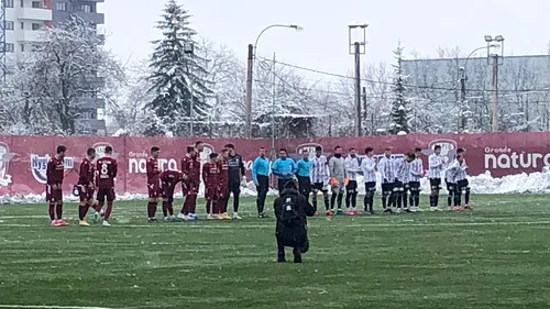Rapid a învins ”U” Cluj într-un amical amânat cu două ore. Un jucător crescut de ardeleni a fost decisiv pentru giuleșteni. VIDEO | Costel Enache a ajutat la deszăpezit